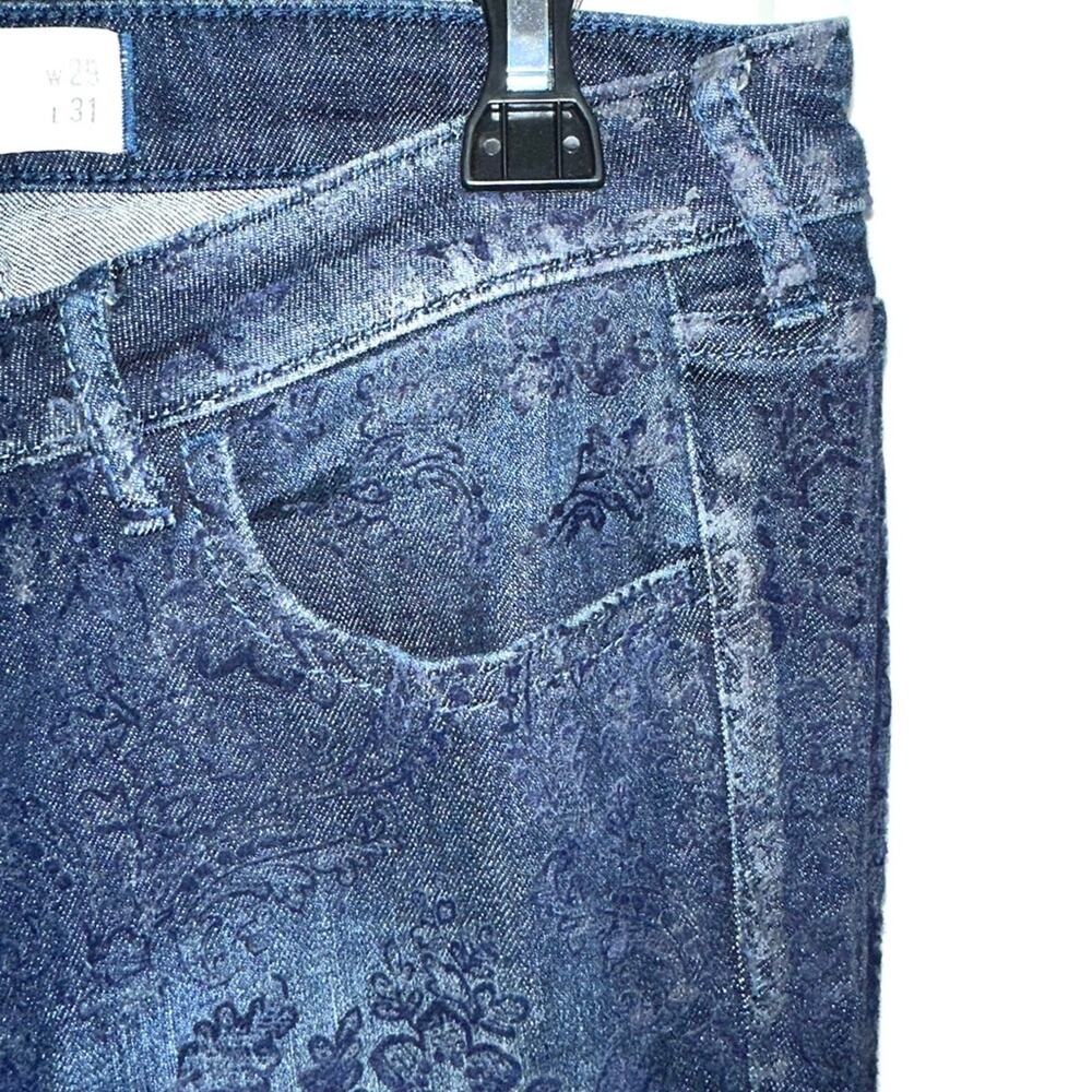 Hollister Floral Pattern Velvet Flocked Denim Skinny Jeans Size 9R - Picture 14 of 14